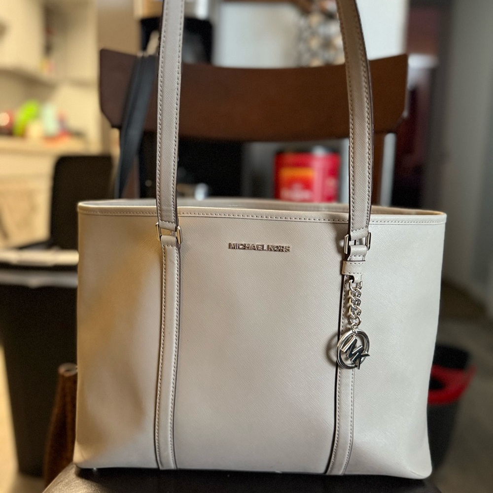 Michael Kors Large Leather Zip Top SADY Tote Handbag with Logo Charm